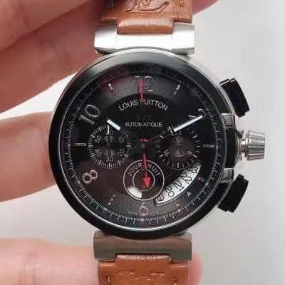 LOUIS VUITTON LV 904l Stainless Steel Quartz Watch 43MM — LOUIS VUITTON
