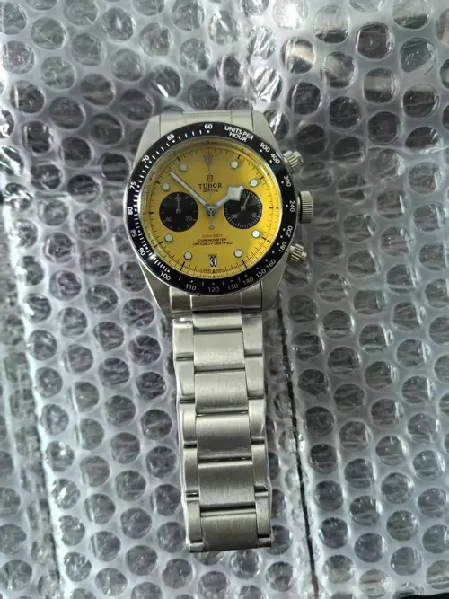 Tudor Quartz Movement Watch 41mm — Tudor
