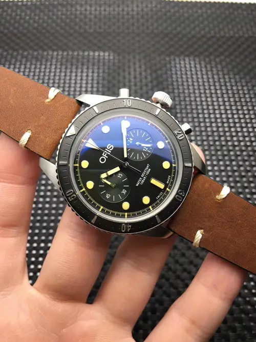 ORIS 904l Stainless Steel Quartz Watch 44MM — ORIS