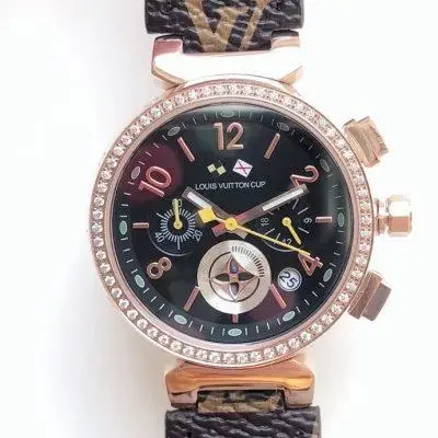 LOUIS VUITTON LV 904l Stainless Steel Quartz Watch 33MM — LOUIS VUITTON