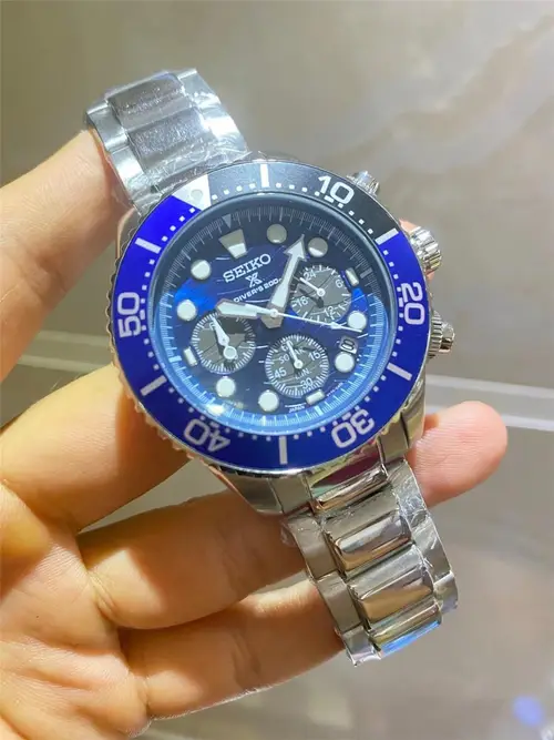 Seiko 904l Stainless Steel VK Quartz Watch 42MM — Seiko