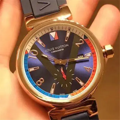 LOUIS VUITTON LV 904l Stainless Steel Quartz Watch 41MM — LOUIS VUITTON