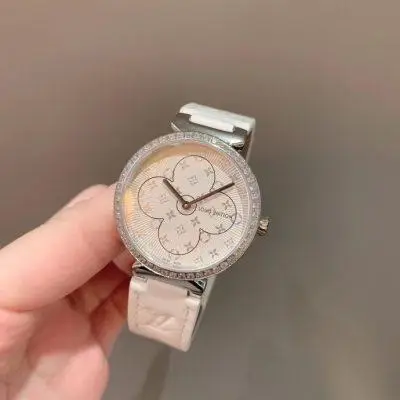 LOUIS VUITTON LV 904l Stainless Steel Quartz Watch 33MM — LOUIS VUITTON