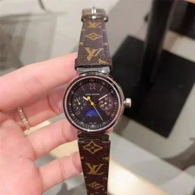 LOUIS VUITTON LV 904l Stainless Steel Quartz Watch 33MM — LOUIS VUITTON
