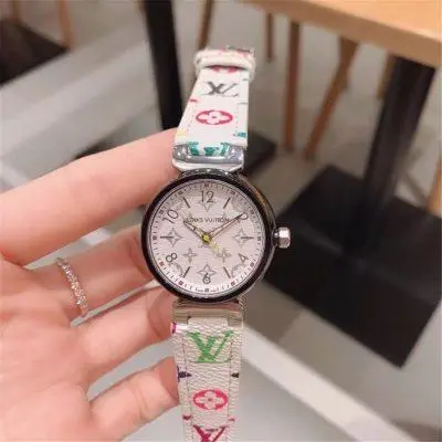 LOUIS VUITTON LV 904l Stainless Steel Quartz Watch 33MM — LOUIS VUITTON